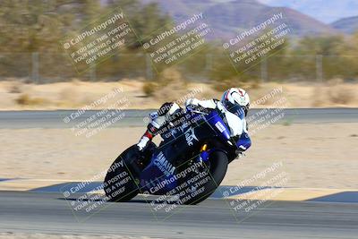 media/Jan-09-2022-SoCal Trackdays (Sun) [[2b1fec8404]]/Turn 6 (1035am)/